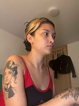 baby lizy online show from 10/21/25, 09:15