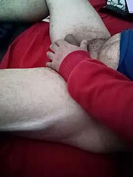 Snapshot of adre84s chatting on 03/19/25, 08:55 adre84s online show from 03/19/25, 08:55