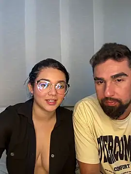 Snapshot of camianddanna chatting on 02/11/25, 02:46 camianddanna online show from 02/11/25, 02:46