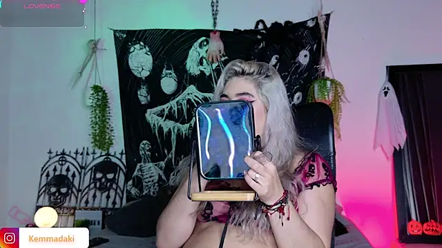 kemmadakii online show from 10/05/25, 07:45