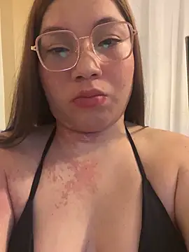 WhiteWomen online show from 10/08/25, 12:08