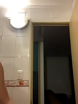 WhiteWomen online show from 11/07/25, 11:16