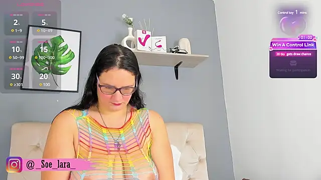 Snapshot of Soe_Lara chatting on 03/20/25, 11:27 Soe Lara online show from 03/20/25, 11:27
