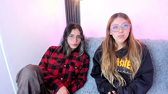 BRIAR AND BLAIR online show from 10/22/25, 02:28