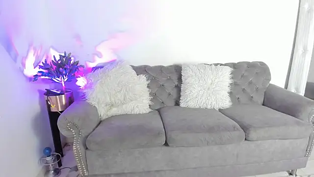 Snapshot of Sofi_Vasquez chatting on 01/28/25, 02:32 Sofi Vasquez online show from 01/28/25, 02:32