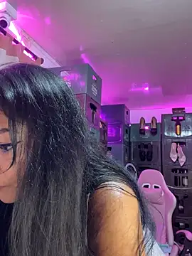 Hot beauty   online show from 09/13/25, 03:28