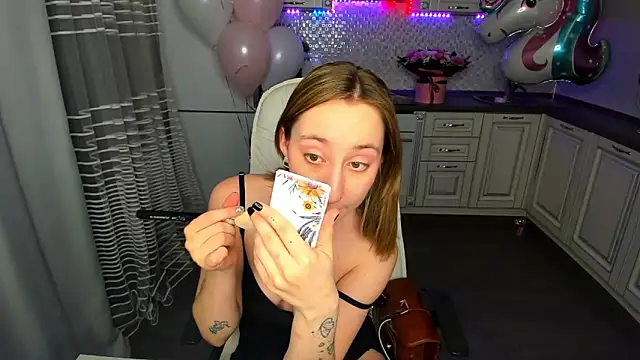 Snapshot of MelodyOfLovee chatting on 01/20/25, 06:42 MelodyOfLovee online show from 01/20/25, 06:42