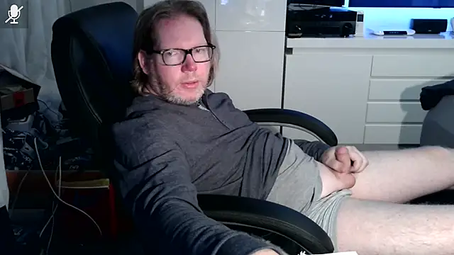 VSteph online show from 10/12/25, 01:37