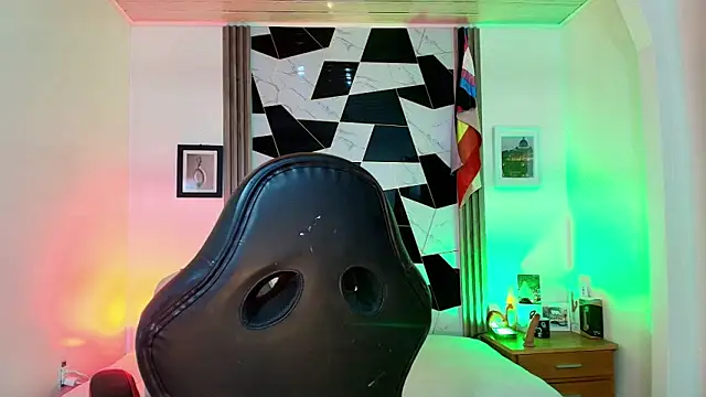 Erik Osorio online show from 09/14/25, 04:17