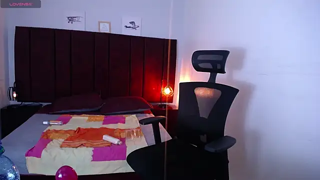 Zuzana21 online show from 03/01/25, 04:11