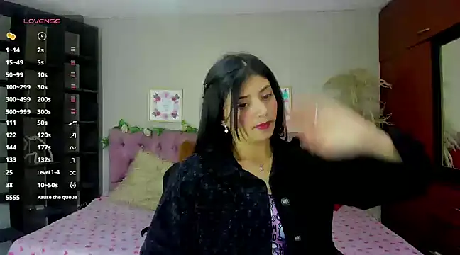 Lia Keen online show from 12/29/24, 08:26