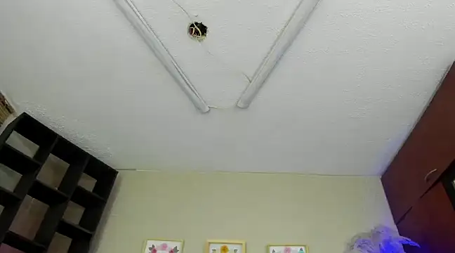 Lia Keen online show from 02/03/25, 11:47