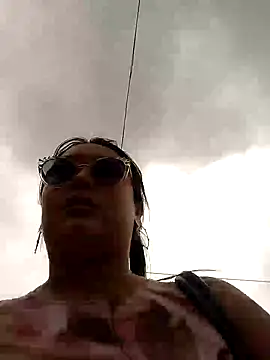 Snapshot of ambar_07 chatting on 02/07/25, 06:34 ambar 07 online show from 02/07/25, 06:34