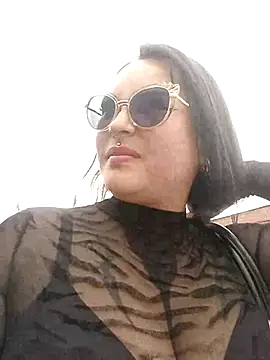 Snapshot of ambar_07 chatting on 02/14/25, 07:12 ambar 07 online show from 02/14/25, 07:12