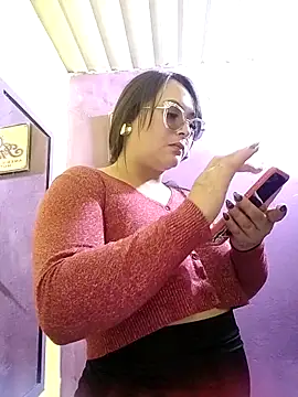 Snapshot of ambar_07 chatting on 03/10/25, 09:51 ambar 07 online show from 03/10/25, 09:51