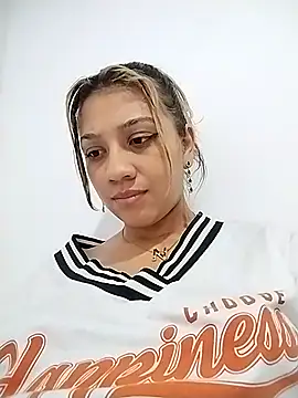 Snapshot of nina_carther chatting on 03/21/25, 11:56 nina carther online show from 03/21/25, 11:56