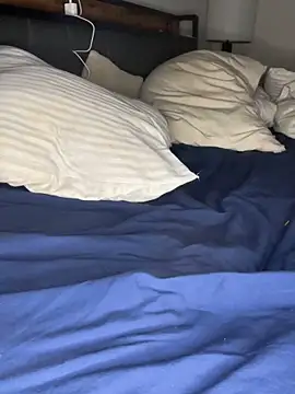 HeartbreakBBC online show from 11/22/25, 01:48