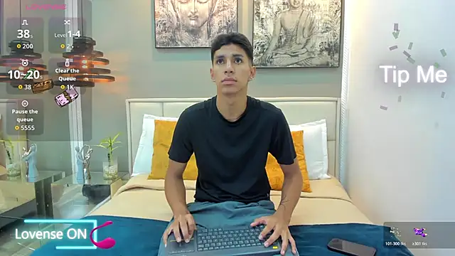 kieran derek online show from 11/11/25, 03:39