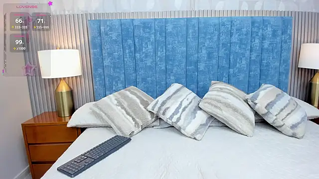 pretty sunlight  online show from 11/09/25, 01:37