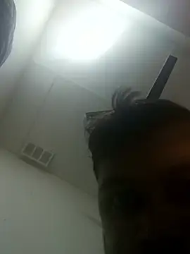 Snapshot of Indian_6677 chatting on 11/04/25, 02:32 Indian 6677 online show from 11/04/25, 02:32