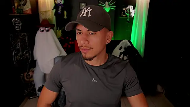 Aaronfox x online show from 10/24/25, 01:35