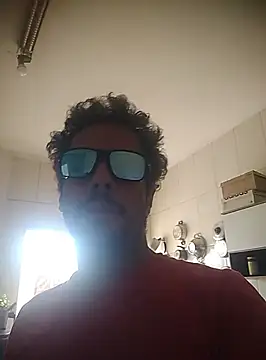 2024gaelpiroca online show from 09/17/25, 06:09