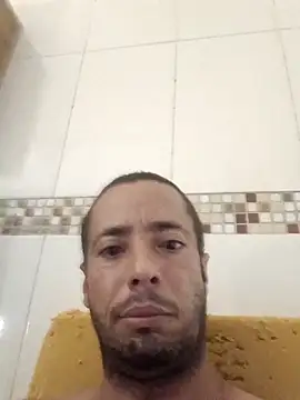 2024gaelpiroca online show from 11/09/25, 04:44