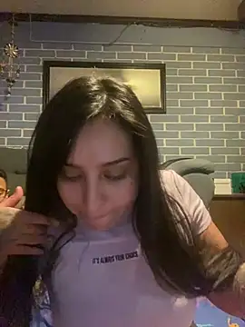 manelinda7 online show from 02/23/25, 09:33