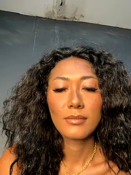 Snapshot of thai-dreamgirl chatting on 09/17/25, 11:39 thai-dreamgirl online show from 09/17/25, 11:39