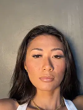 Snapshot of thai-dreamgirl chatting on 11/04/25, 11:37 thai-dreamgirl online show from 11/04/25, 11:37