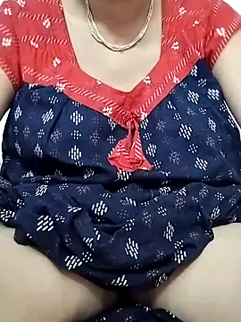 miss-Riy online show from 11/18/25, 05:17