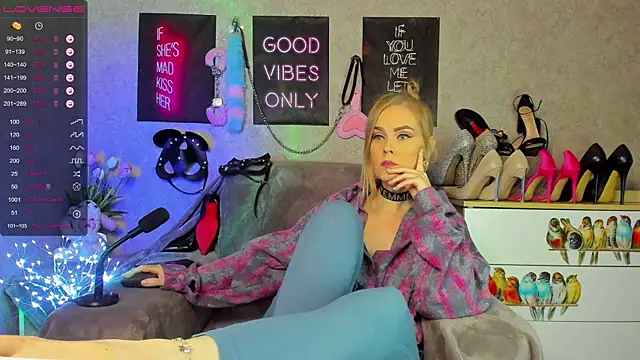 HannaKorsak online show from 09/24/25, 06:33