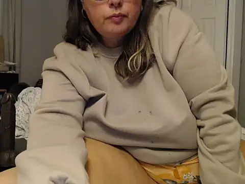 Snapshot of LauLauPAWG chatting on 11/04/25, 12:21 LauLauPAWG online show from 11/04/25, 12:21