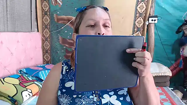 mom son dirty online show from 11/04/25, 02:05