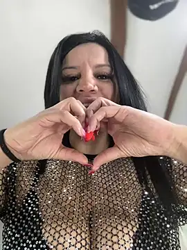 Milff parkerrr online show from 01/08/25, 11:21