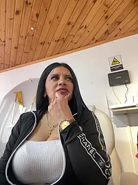 Milff parkerrr online show from 03/08/25, 04:17