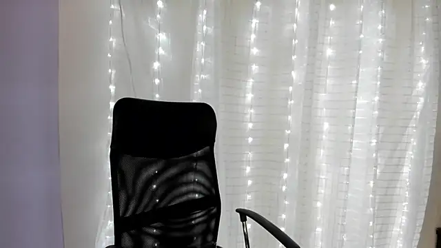 ConstansBlonde online show from 10/10/25, 08:19