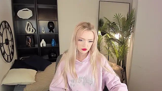 EmilyAir online show from 10/12/25, 09:58