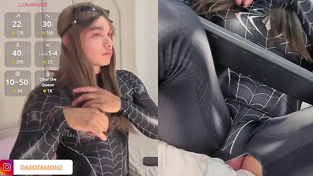 Dakota Mon online show from 09/16/25, 08:21