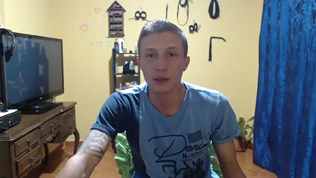 Snapshot of smith_lechosoxxx chatting on 10/22/25, 11:26 smith lechosoxxx online show from 10/22/25, 11:26