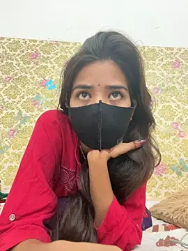 Snapshot of ks536191 chatting on 10/12/25, 04:33 ks536191 online show from 10/12/25, 04:33