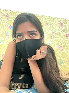 Snapshot of ks536191 chatting on 10/15/25, 05:51 ks536191 online show from 10/15/25, 05:51