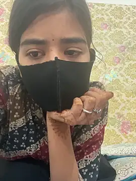 Snapshot of ks536191 chatting on 10/26/25, 05:46 ks536191 online show from 10/26/25, 05:46