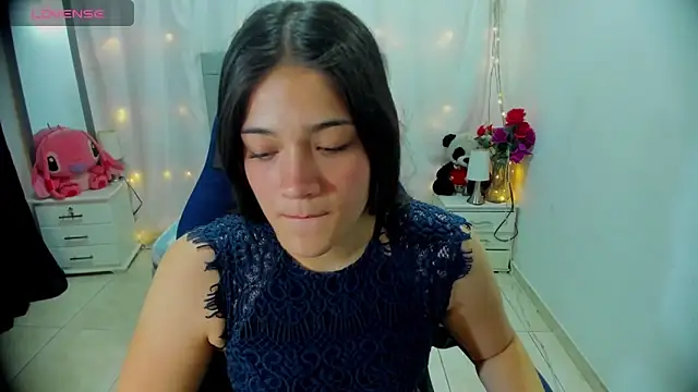 Snapshot of Alison_girl20 chatting on 01/16/25, 08:14 Alison girl20 online show from 01/16/25, 08:14