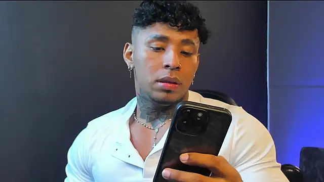 bradley smith online show from 10/29/25, 04:26