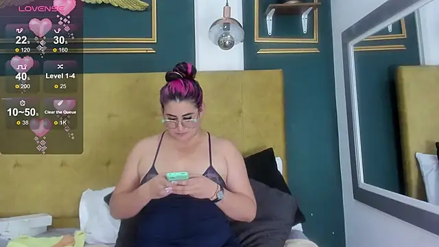 BellaPeers  online show from 01/09/25, 11:47