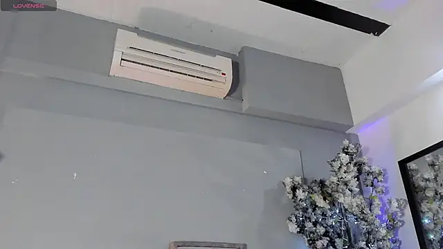 Maaracooper online show from 10/24/25, 08:27