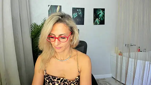 MuseOfStage online show from 11/13/25, 12:15