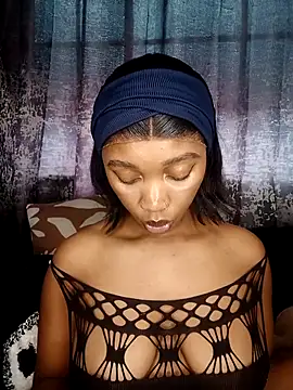 Shria107 online show from 11/16/25, 09:15