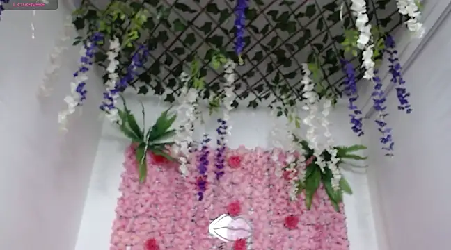 Snapshot of BLONDE_SEXYHOT chatting on 02/05/25, 09:50 BLONDE SEXYHOT online show from 02/05/25, 09:50